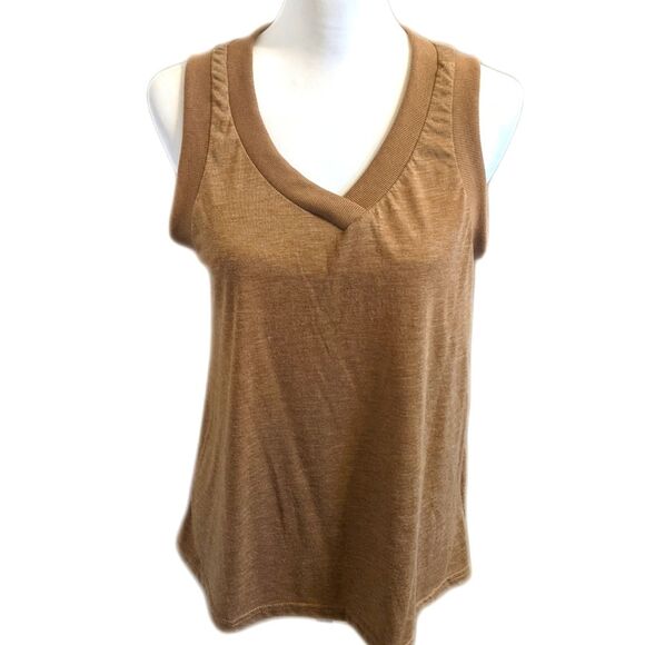 Emery Rose v-neck sleeveless caramel brown tee, tank top, size M - Picture 1 of 7